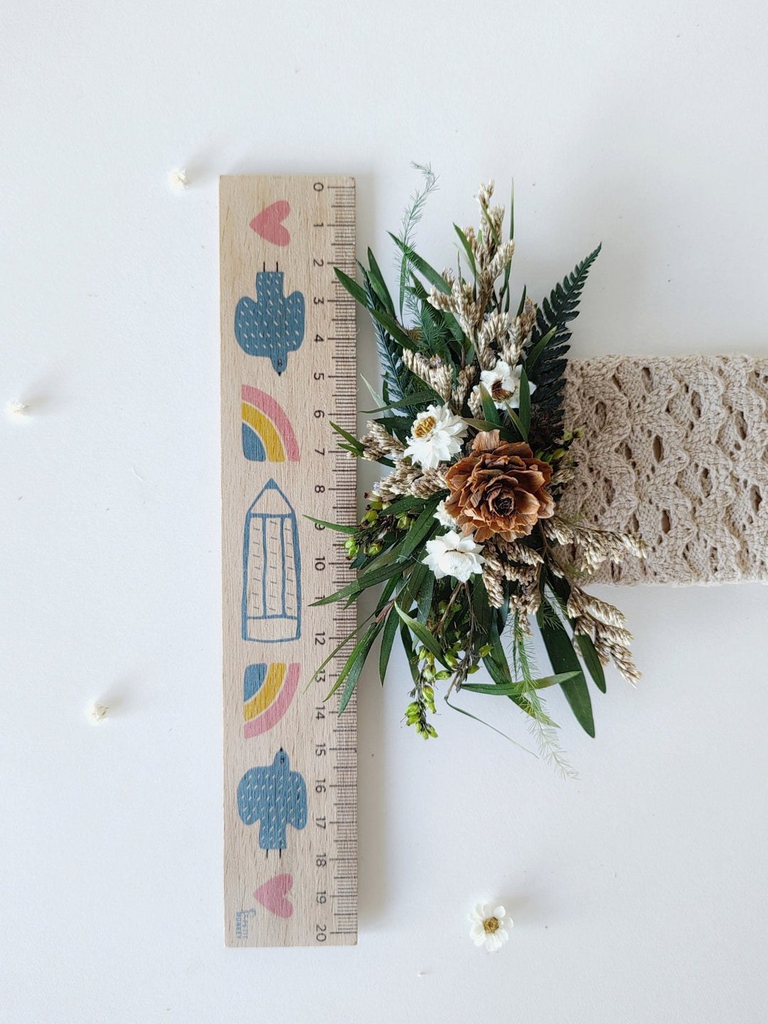 Woodland Groom Pocket Boutonniere: Natural Pine Cone Square Corsage – handmade floral hair accessory by magaela