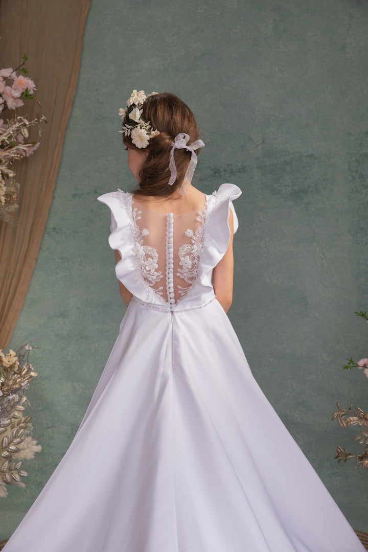 Cream Flower Wreath: Romantic Communion Headpiece – handmade floral hair accessory by magaela