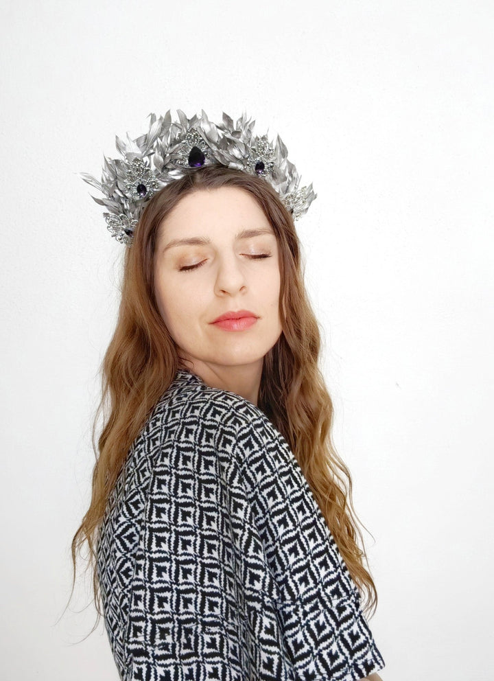 Silver Leaf Bridal Crown: Elegant Wedding Hair Tiara – handmade floral hair accessory by magaela