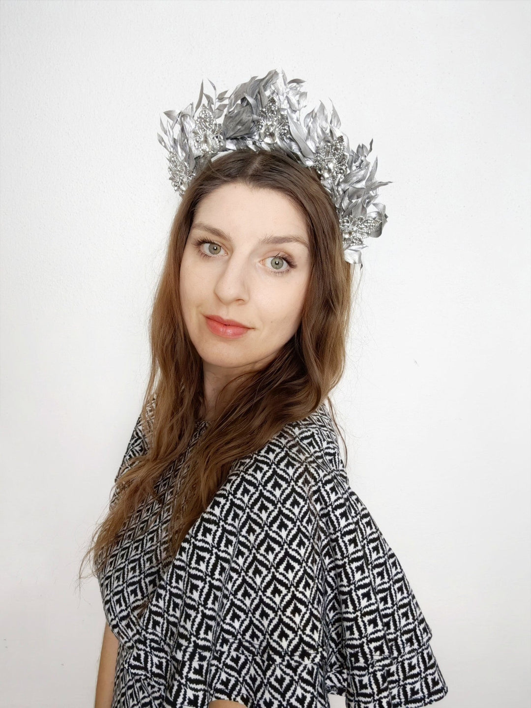 Silver Leaf Bridal Crown: Elegant Wedding Hair Tiara – handmade floral hair accessory by magaela