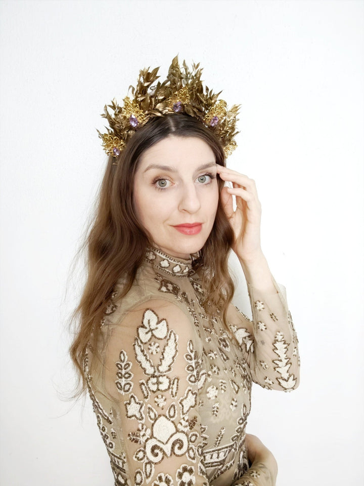 Golden Leaf Wedding Crown: Bridal Glam Hair Tiara – handmade floral hair accessory by magaela