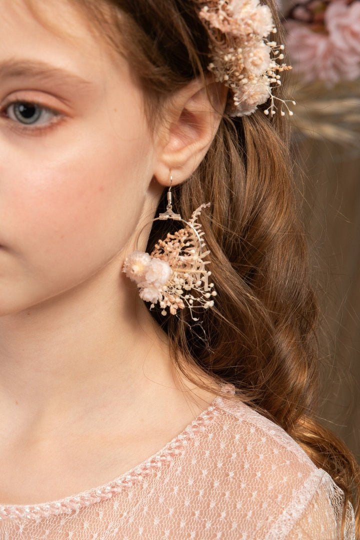 Handmade Floral Circle Earrings: Preserved Pale Pink Flowers – handmade floral hair accessory by magaela