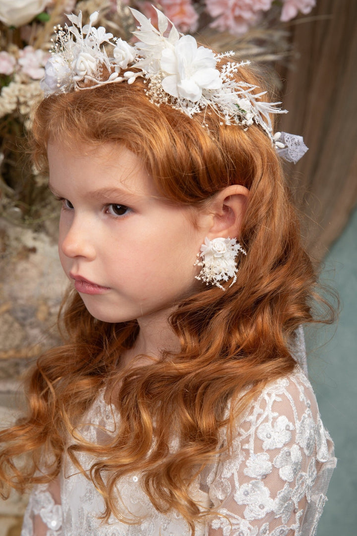 Handmade White Flower Earrings: Holy Communion Bridal Jewelry – handmade floral hair accessory by magaela