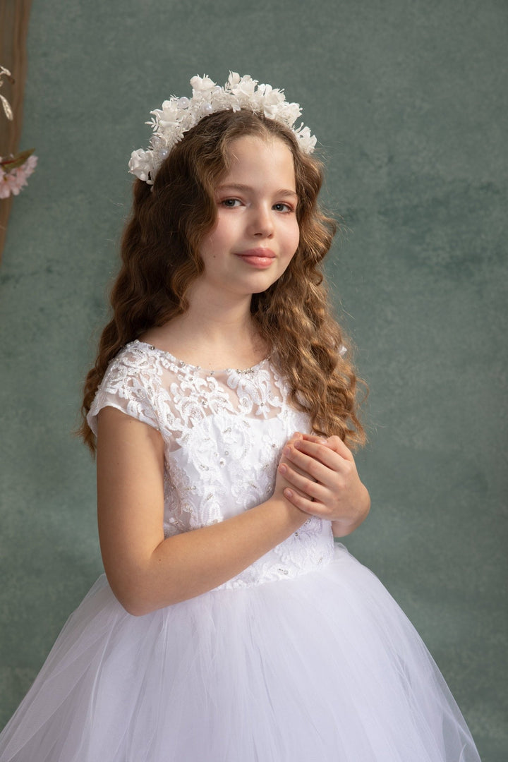 White Flower Crown Headband: First Communion, Bridesmaid Headpiece – handmade floral hair accessory by magaela