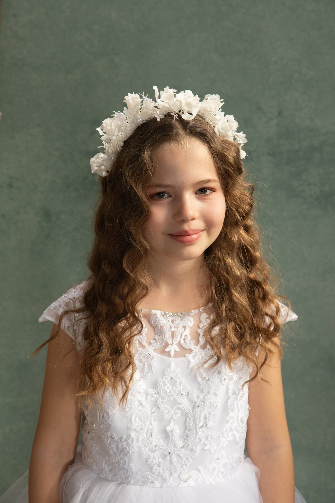 White Flower Crown Headband: First Communion, Bridesmaid Headpiece – handmade floral hair accessory by magaela