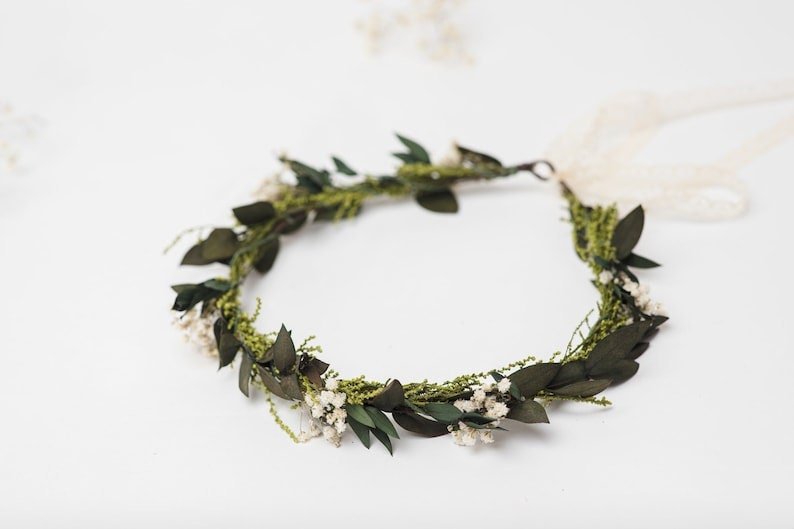 Greenery Wedding Boutonniere: Natural Baby's Breath Groom Accessory – handmade floral hair accessory by magaela