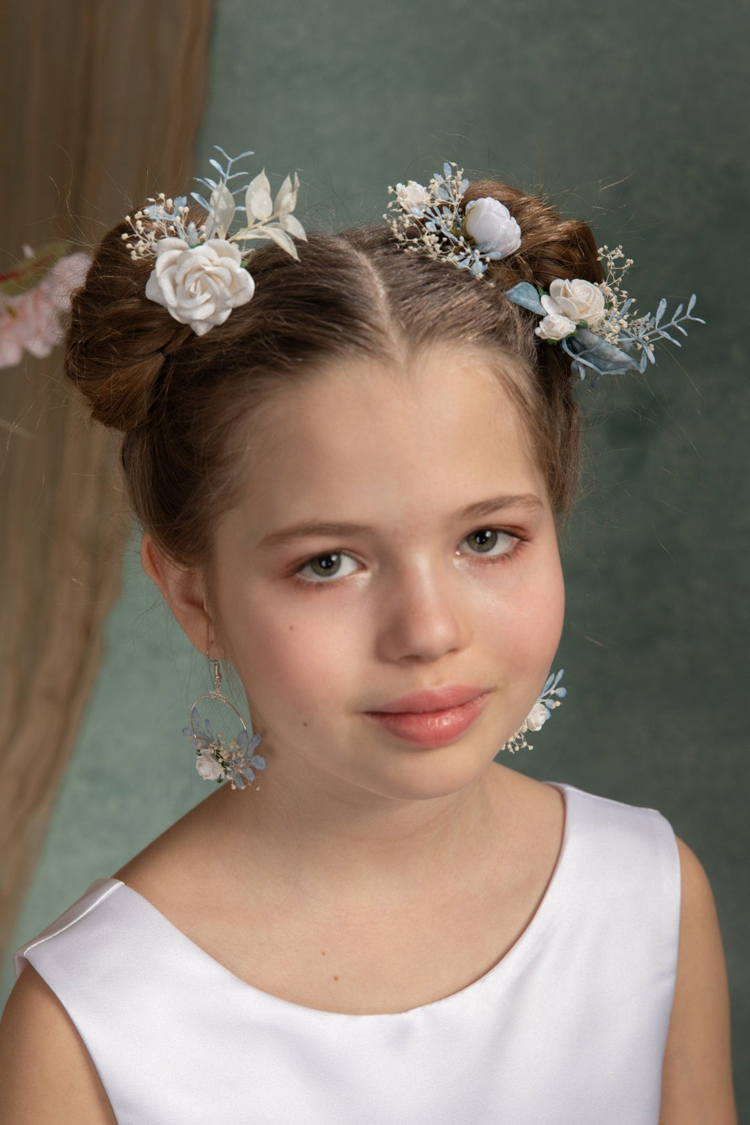 Handmade Flower Circle Earrings: Holy Communion Wedding Jewelry – handmade floral hair accessory by magaela