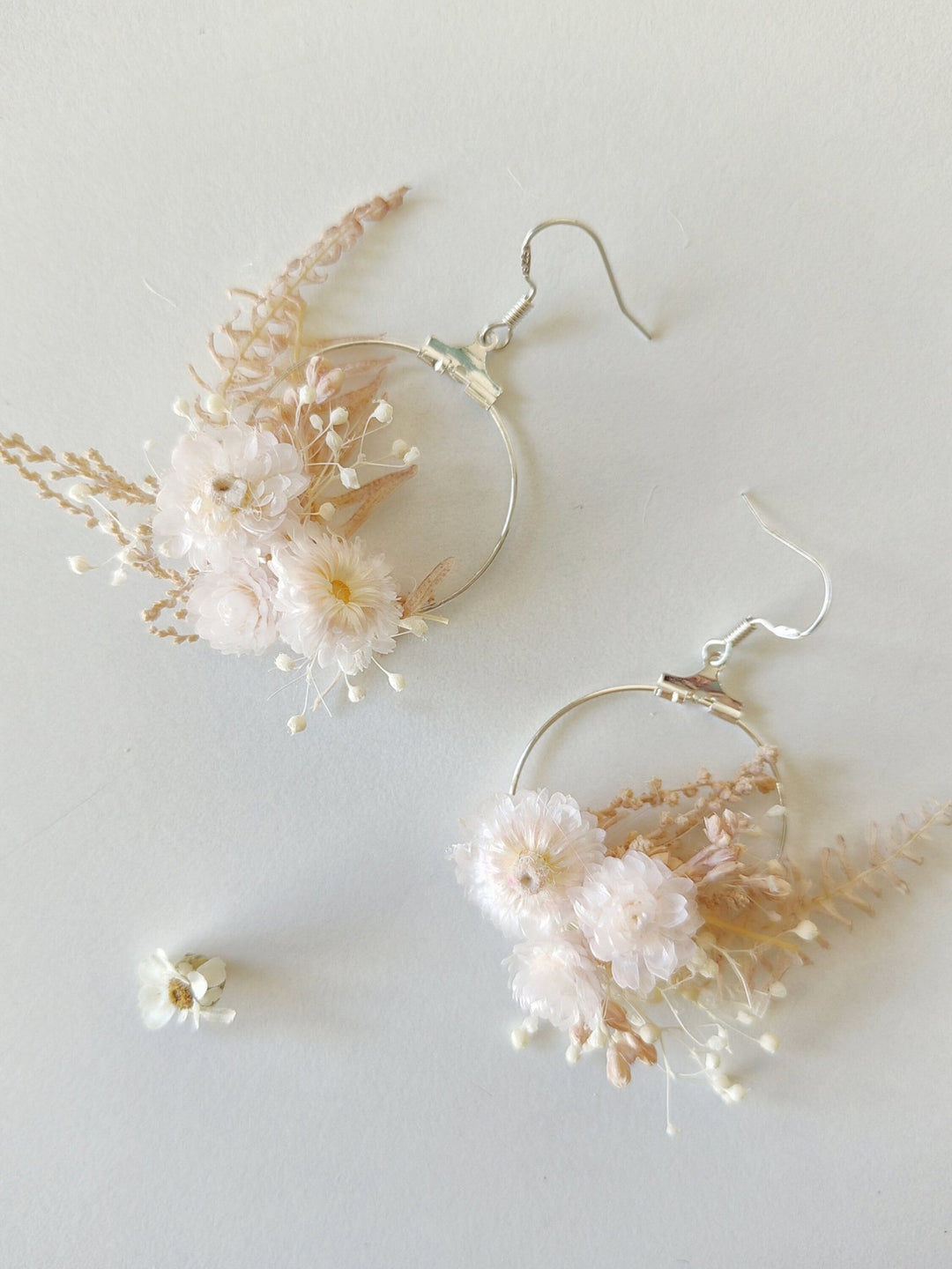 Handmade Floral Circle Earrings: Preserved Pale Pink Flowers – handmade floral hair accessory by magaela