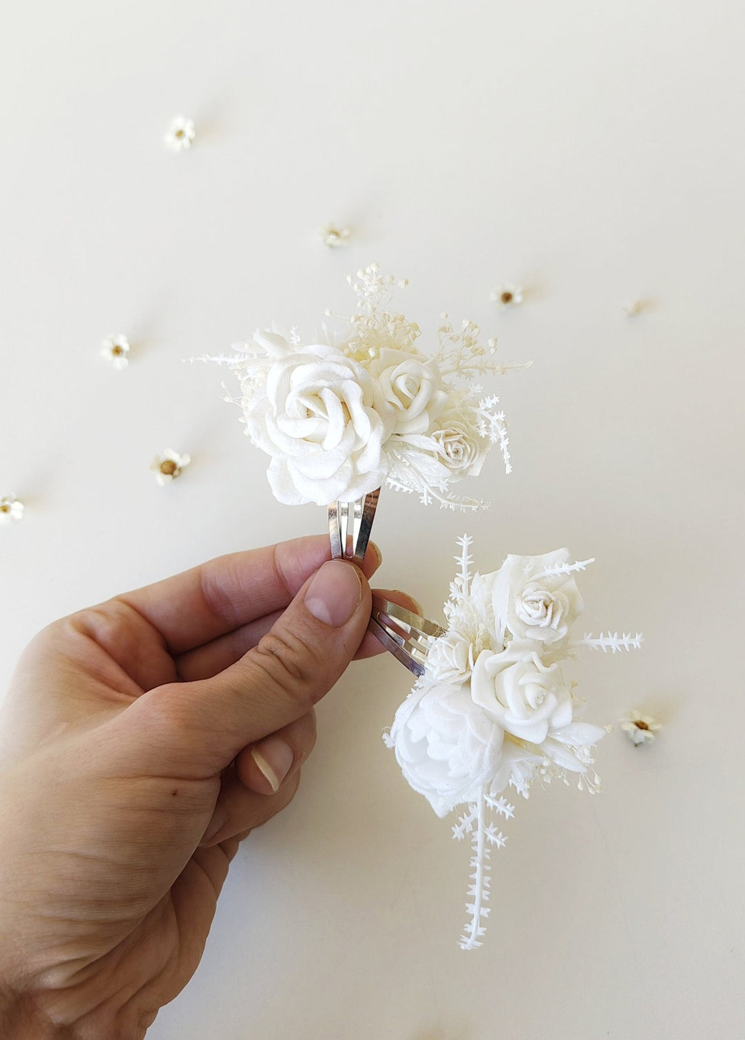 White Rose Hair Clip: First Communion Floral Headpiece – handmade floral hair accessory by magaela