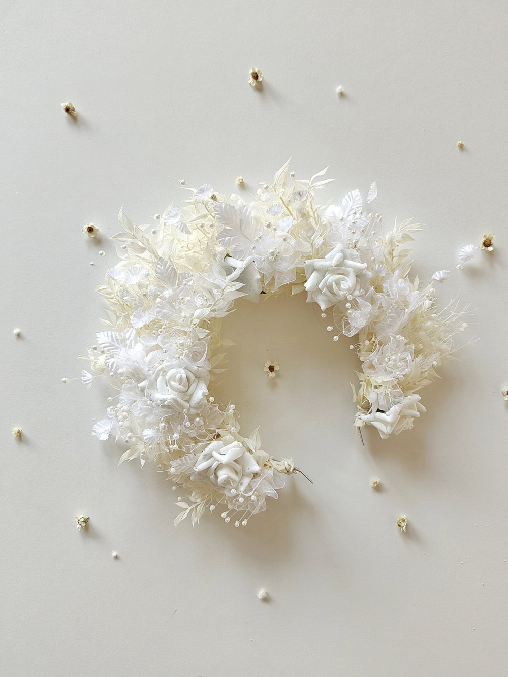 White Flower Crown: First Communion Bridal Headpiece – handmade floral hair accessory by magaela