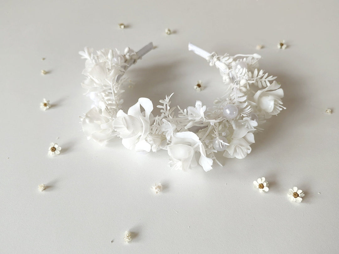 White Flower Crown Headband: First Communion, Bridesmaid Headpiece – handmade floral hair accessory by magaela