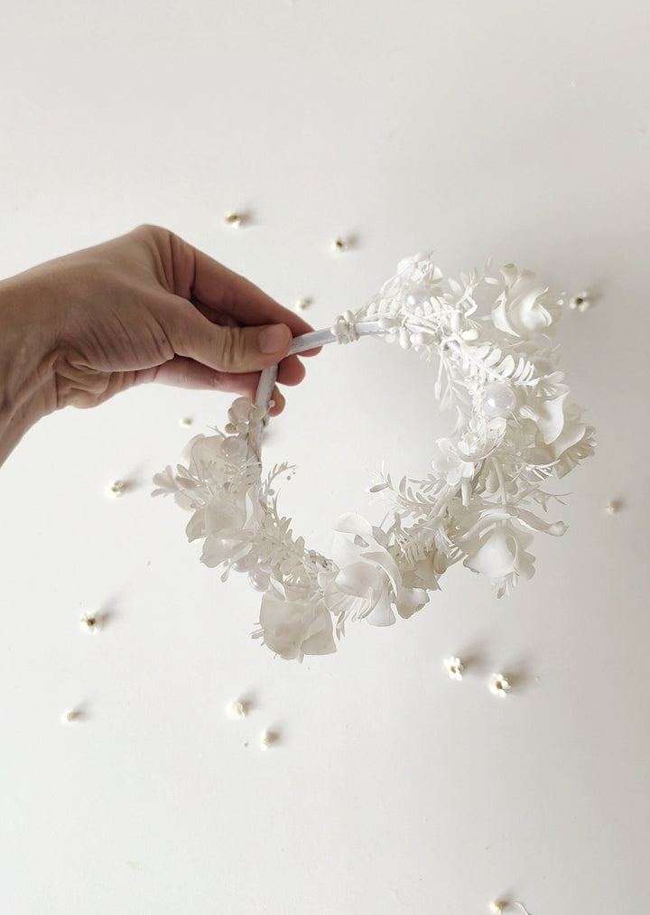 White Flower Crown Headband: First Communion, Bridesmaid Headpiece – handmade floral hair accessory by magaela