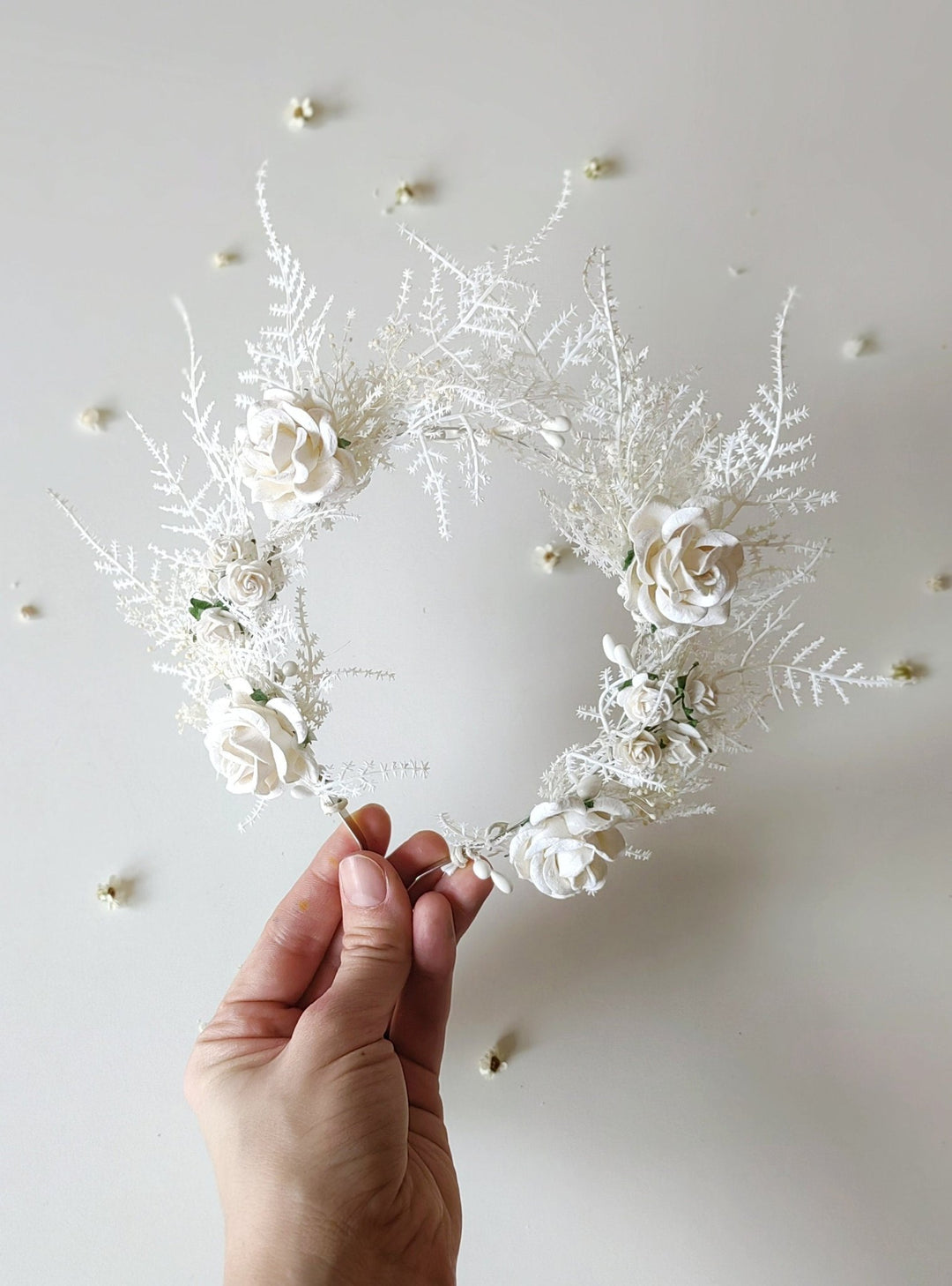 Cream Flower Bridal Crown: Romantic Wedding Headpiece – handmade floral hair accessory by magaela
