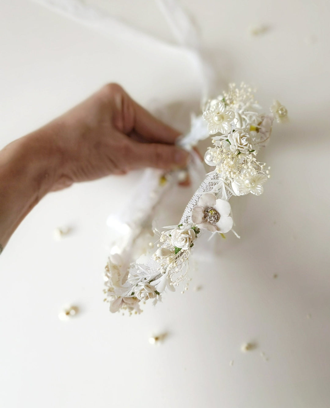 White Flower Crown: First Communion Bridal Headpiece with Pearls – handmade floral hair accessory by magaela