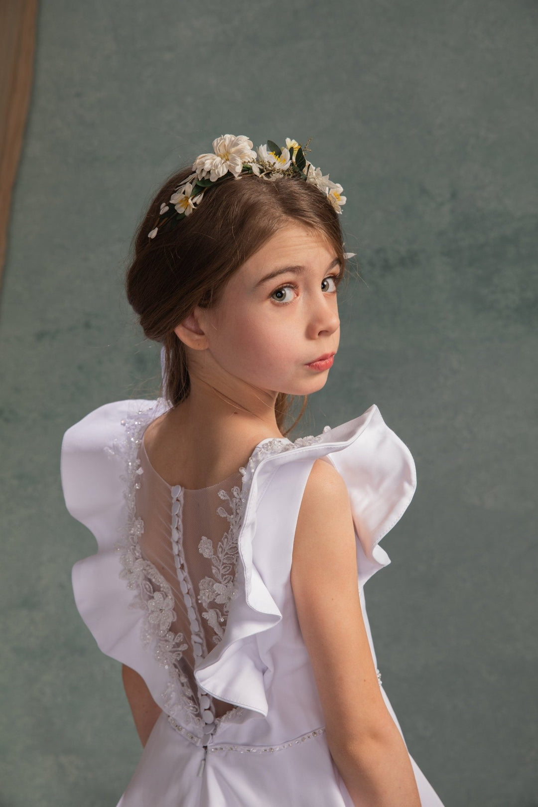 Cream Flower Wreath: Romantic Communion Headpiece – handmade floral hair accessory by magaela