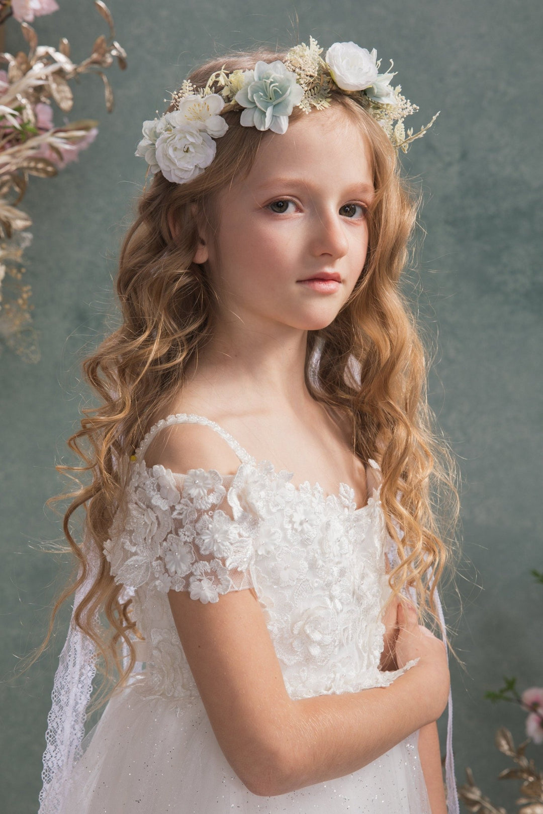 White Flower Crown with Veil: Boho Bridal Head Wreath – handmade floral hair accessory by magaela