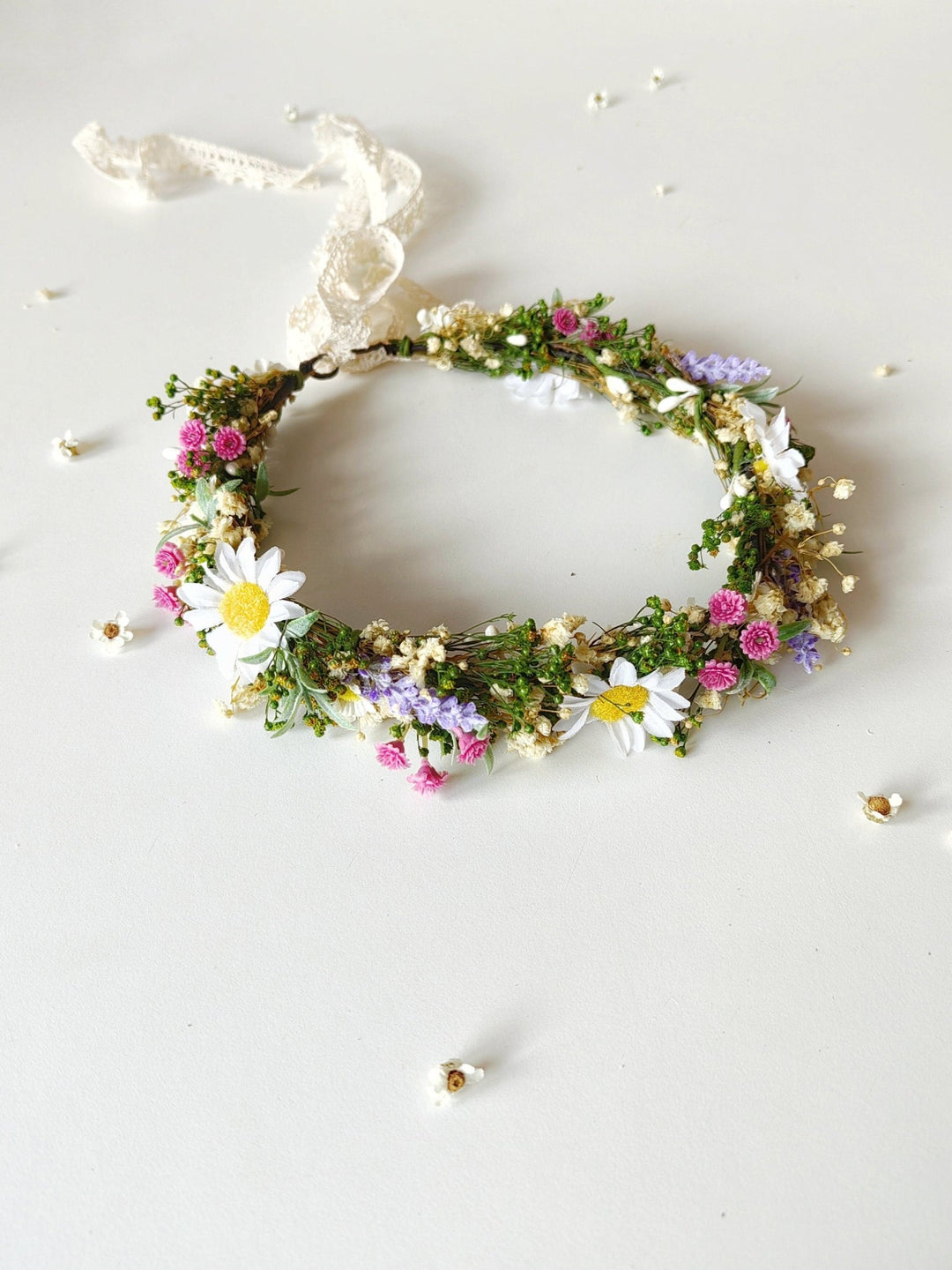 Daisy Flower Crown: Meadow Spring Bridal Hair Wreath – handmade floral hair accessory by magaela