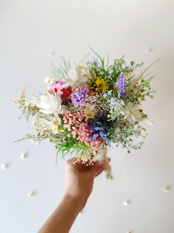 Medium Boho Bridal Bouquet: Wildflower Daisy, Summer Lavender – handmade floral hair accessory by magaela