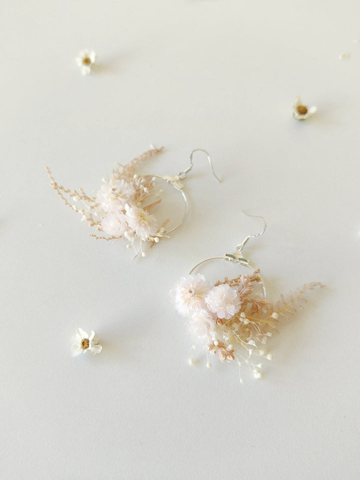 Handmade Floral Circle Earrings: Preserved Pale Pink Flowers – handmade floral hair accessory by magaela