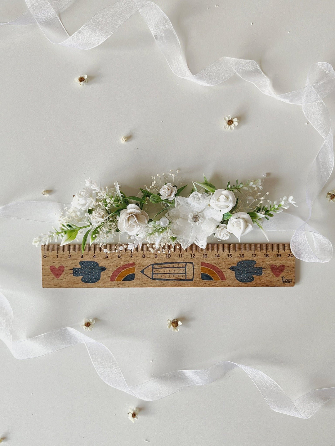 Floral First Communion Belt: White Flower Girl Dress Sash – handmade floral hair accessory by magaela