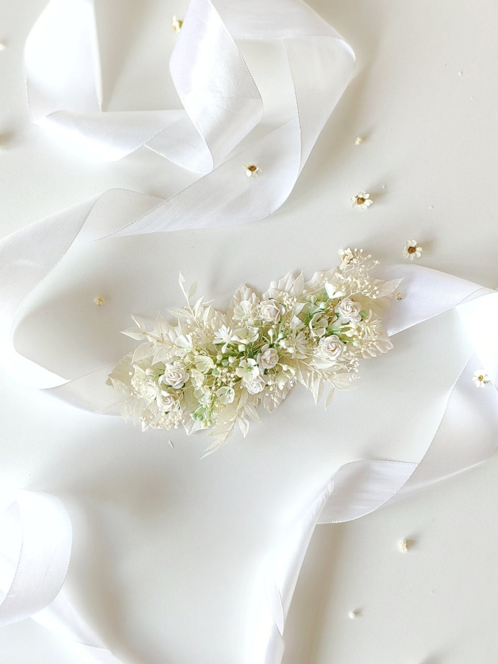 Cream Flower Girl Belt: Romantic First Communion Dress Sash – handmade floral hair accessory by magaela