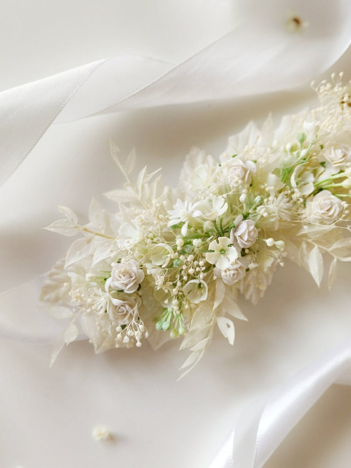 Cream Flower Girl Belt: Romantic First Communion Dress Sash – handmade floral hair accessory by magaela