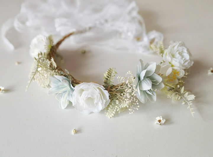 White Flower Crown with Veil: Boho Bridal Head Wreath – handmade floral hair accessory by magaela