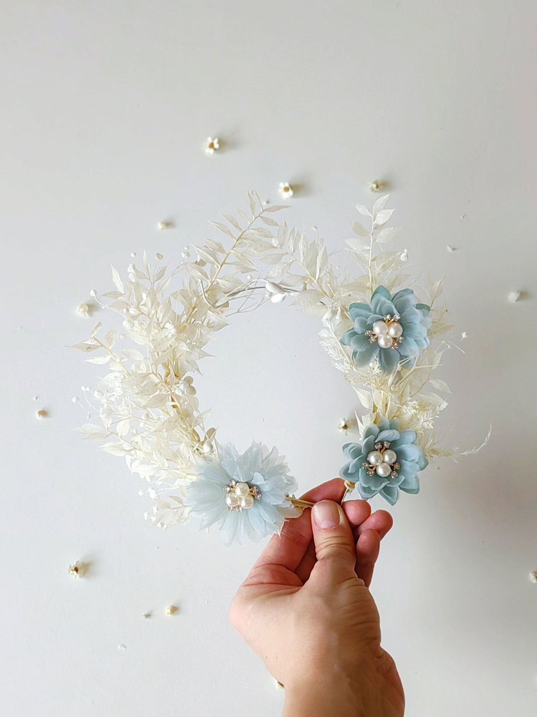 Vintage Bridal Flower Crown: Cream & Blue Wedding Headpiece – handmade floral hair accessory by magaela