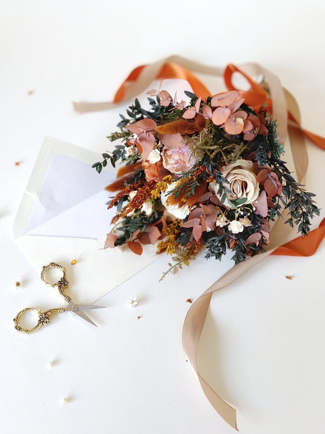 Terracotta Bridal Bouquet: Rustic Autumn Wedding, Boho Style – handmade floral hair accessory by magaela