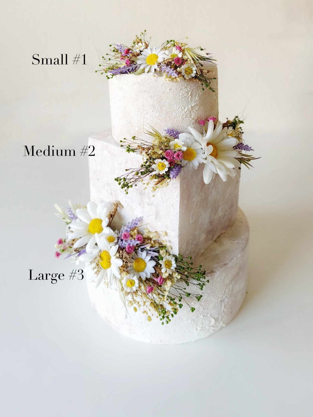 Daisy Meadow Cake Toppers: Wedding Flower Decoration, Set of 3 – handmade floral hair accessory by magaela