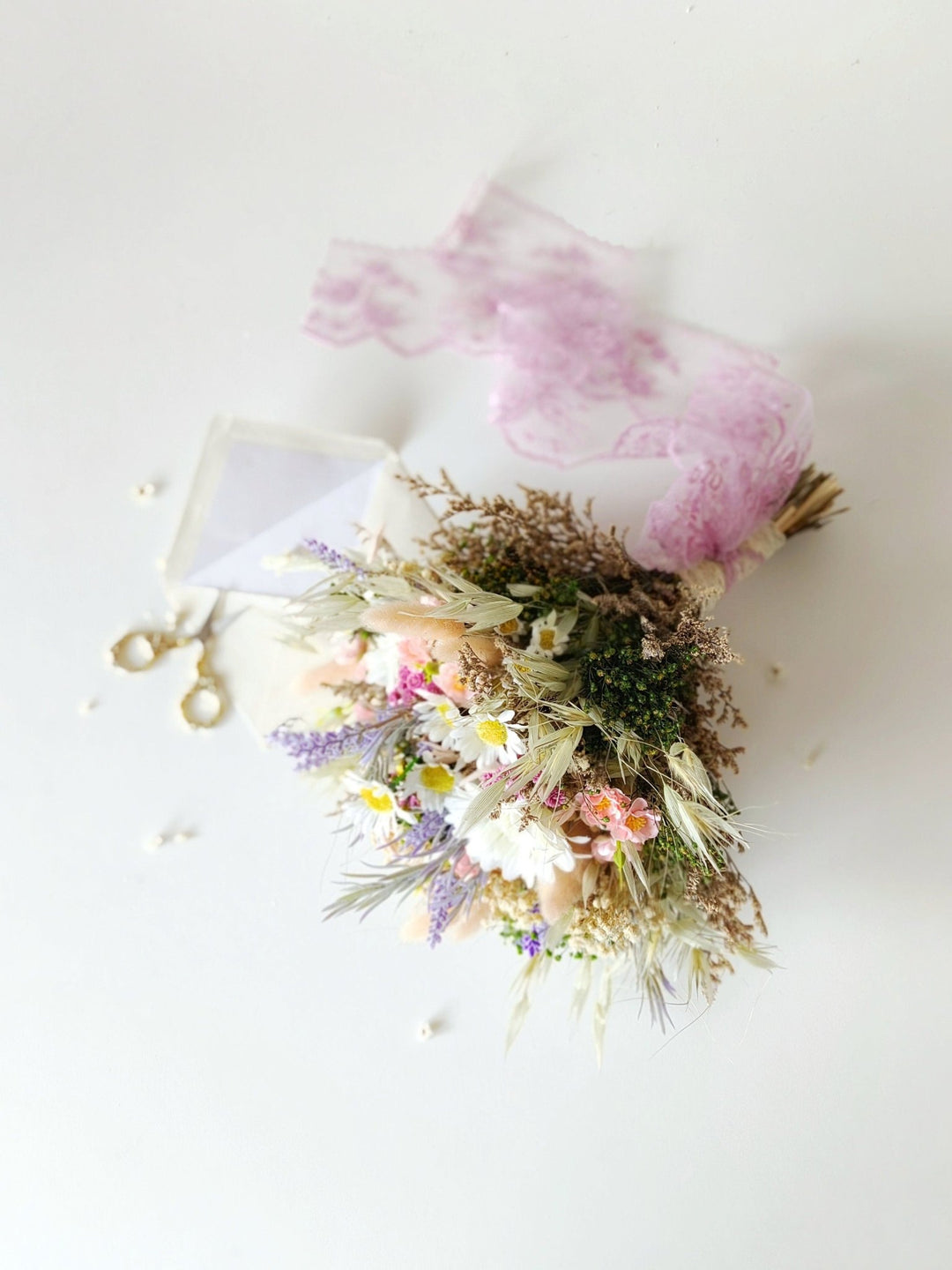 Daisy Bridal Bouquet: Meadow Spring Wildflower Wedding Bouquet – handmade floral hair accessory by magaela