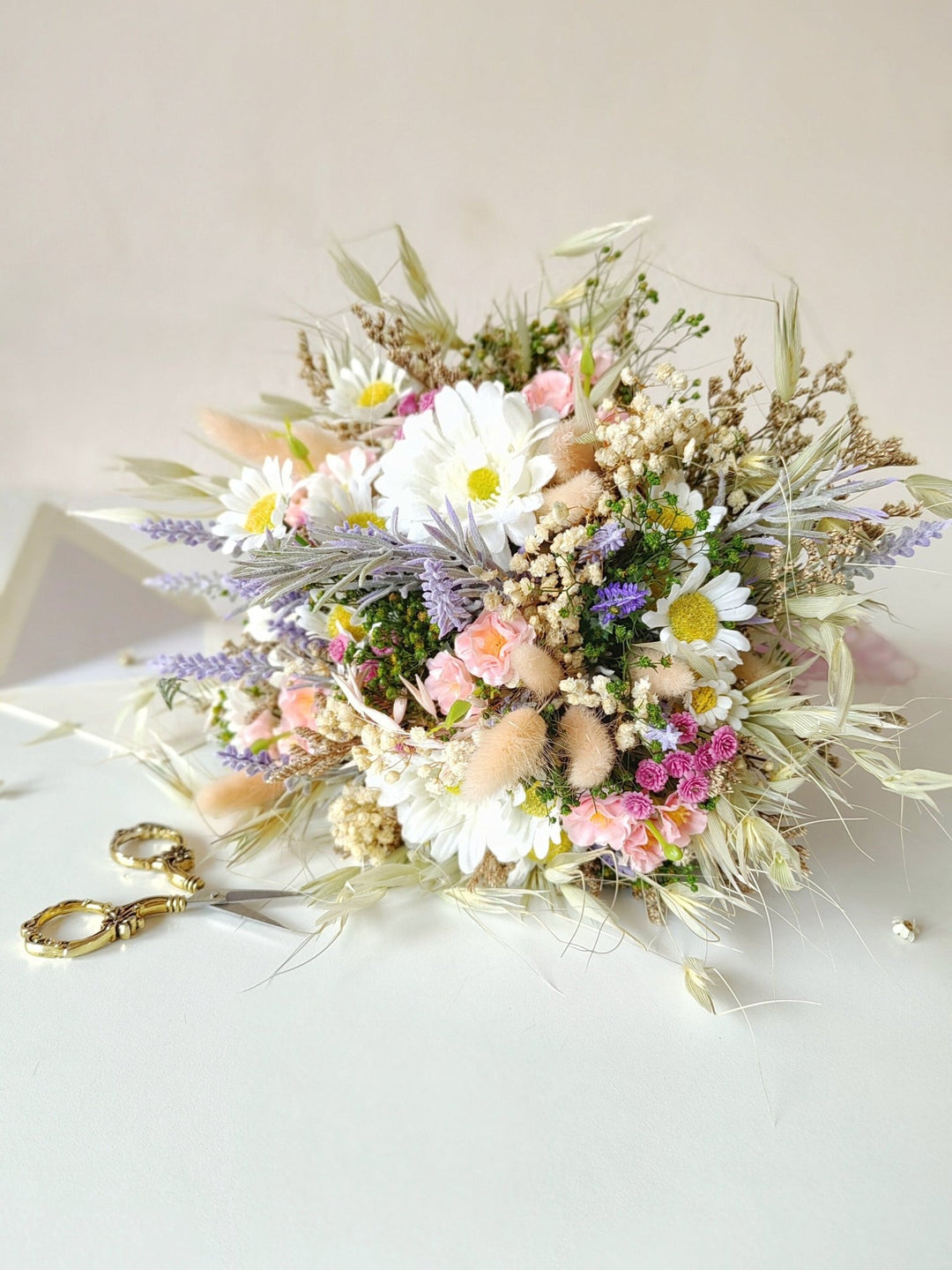 Daisy Bridal Bouquet: Meadow Spring Wildflower Wedding Bouquet – handmade floral hair accessory by magaela