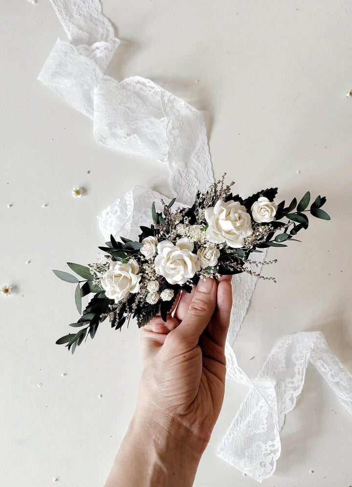 Greenery Bridal Belt: White Roses & Eucalyptus Floral Belt – handmade floral hair accessory by magaela