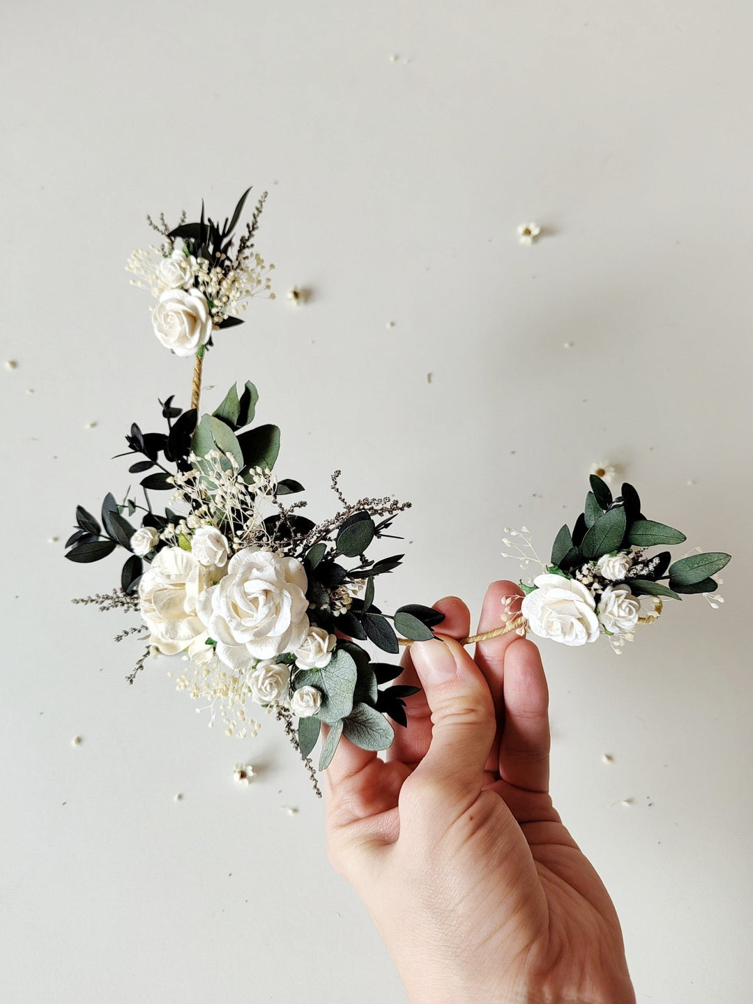 Greenery Bridal Hair Vine: White Roses & Eucalyptus Wedding Accessory – handmade floral hair accessory by magaela