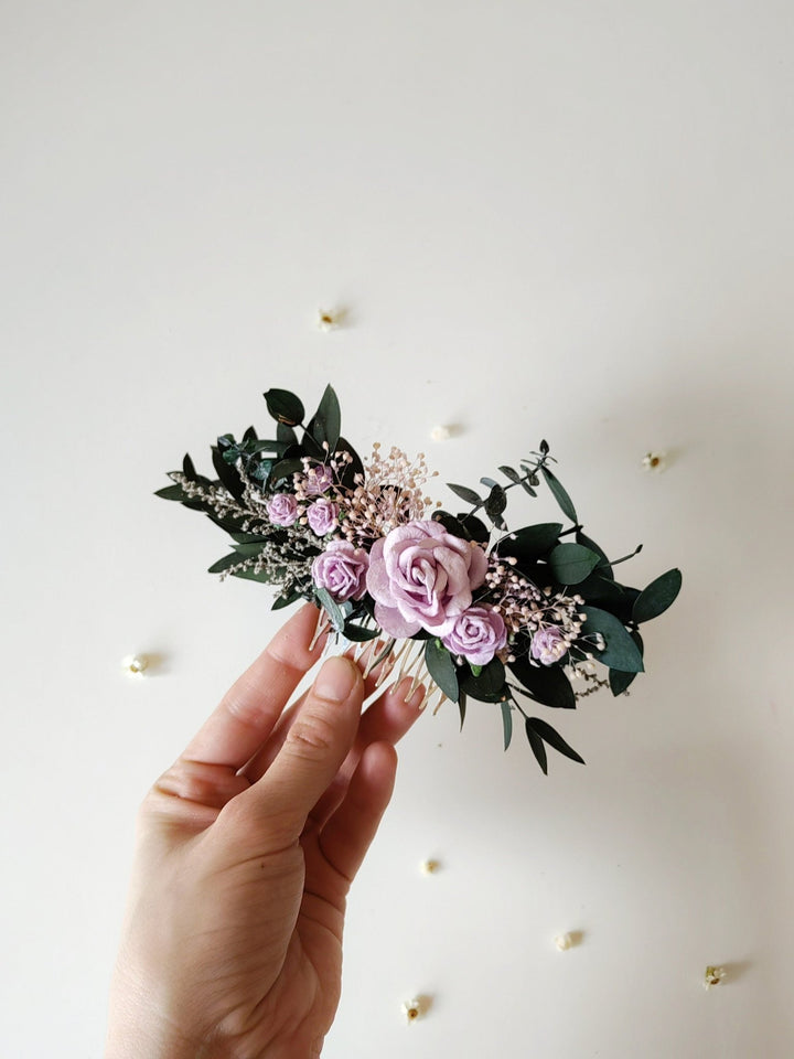 Purple Rose Hair Comb: Romantic Wedding Bridal Hairpiece – handmade floral hair accessory by magaela