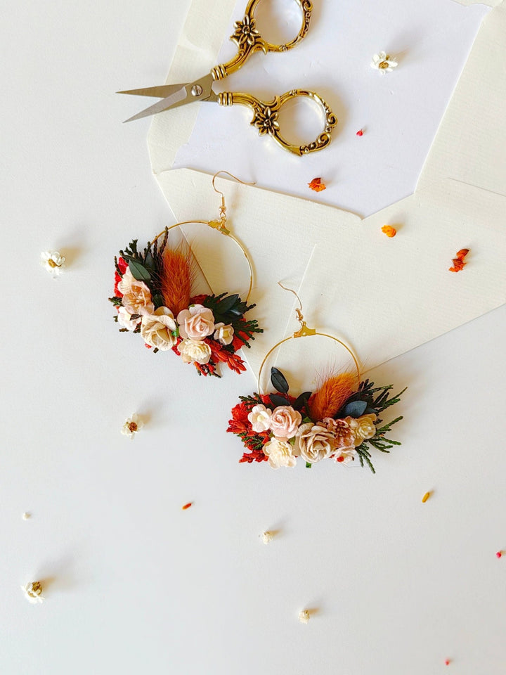 Terracotta Flower Circle Earrings: Autumn Wedding Jewelry – handmade floral hair accessory by magaela