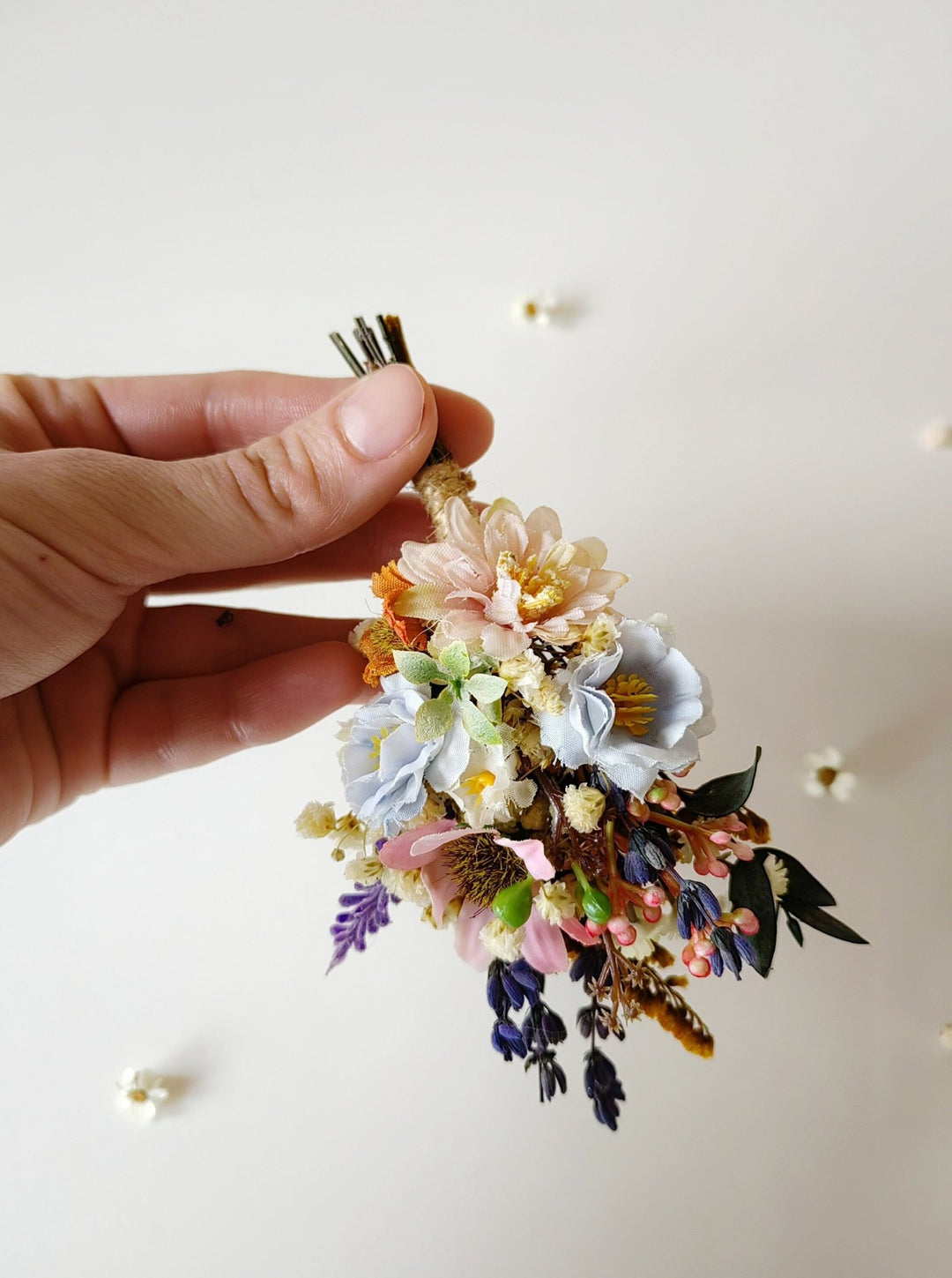 Lavender Wedding Boutonniere: Meadowy Groom Buttonhole – handmade floral hair accessory by magaela