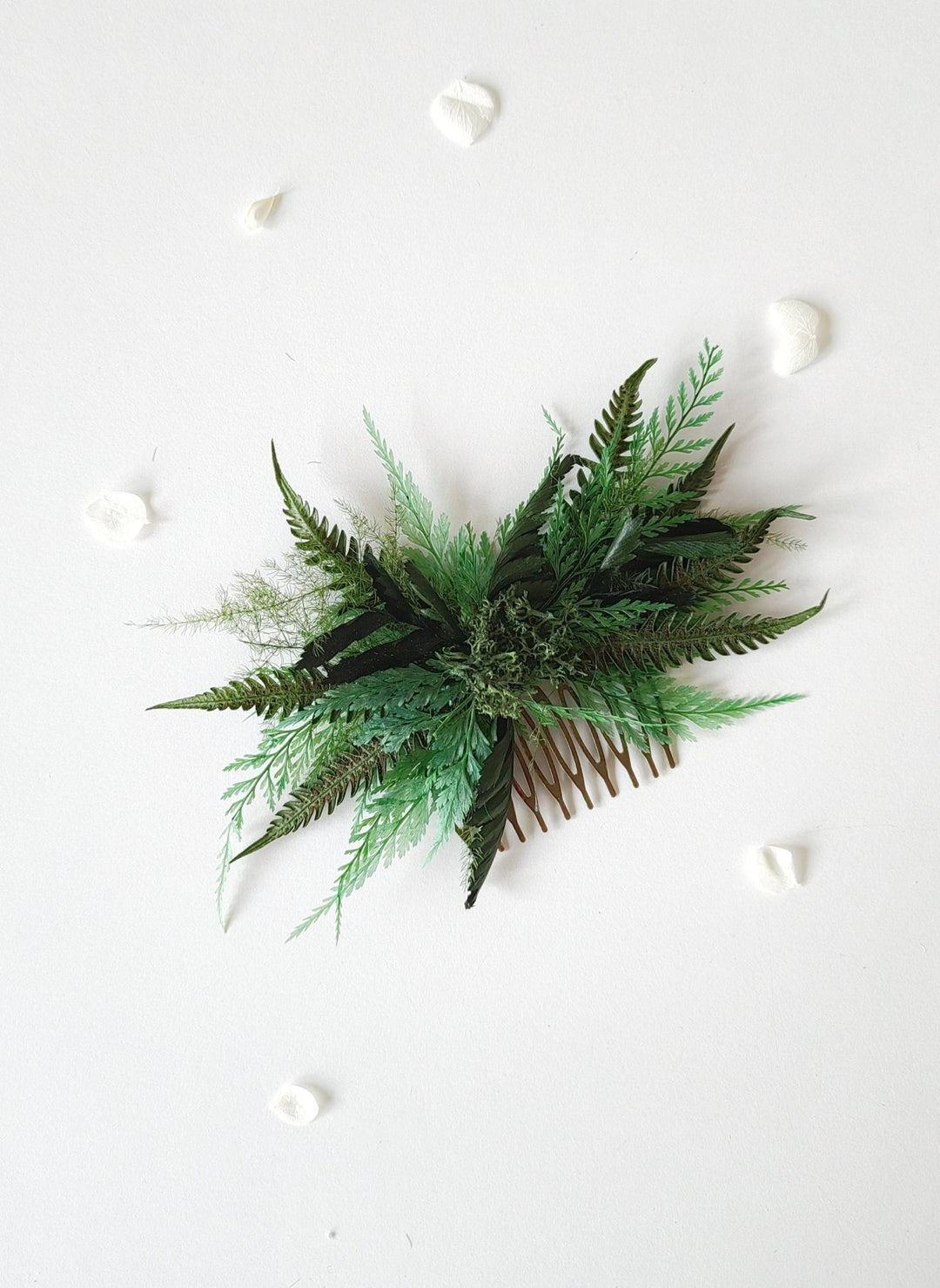 Fern Bridal Hair Comb: Preserved Greenery Flower, Woodland Wedding – handmade floral hair accessory by magaela