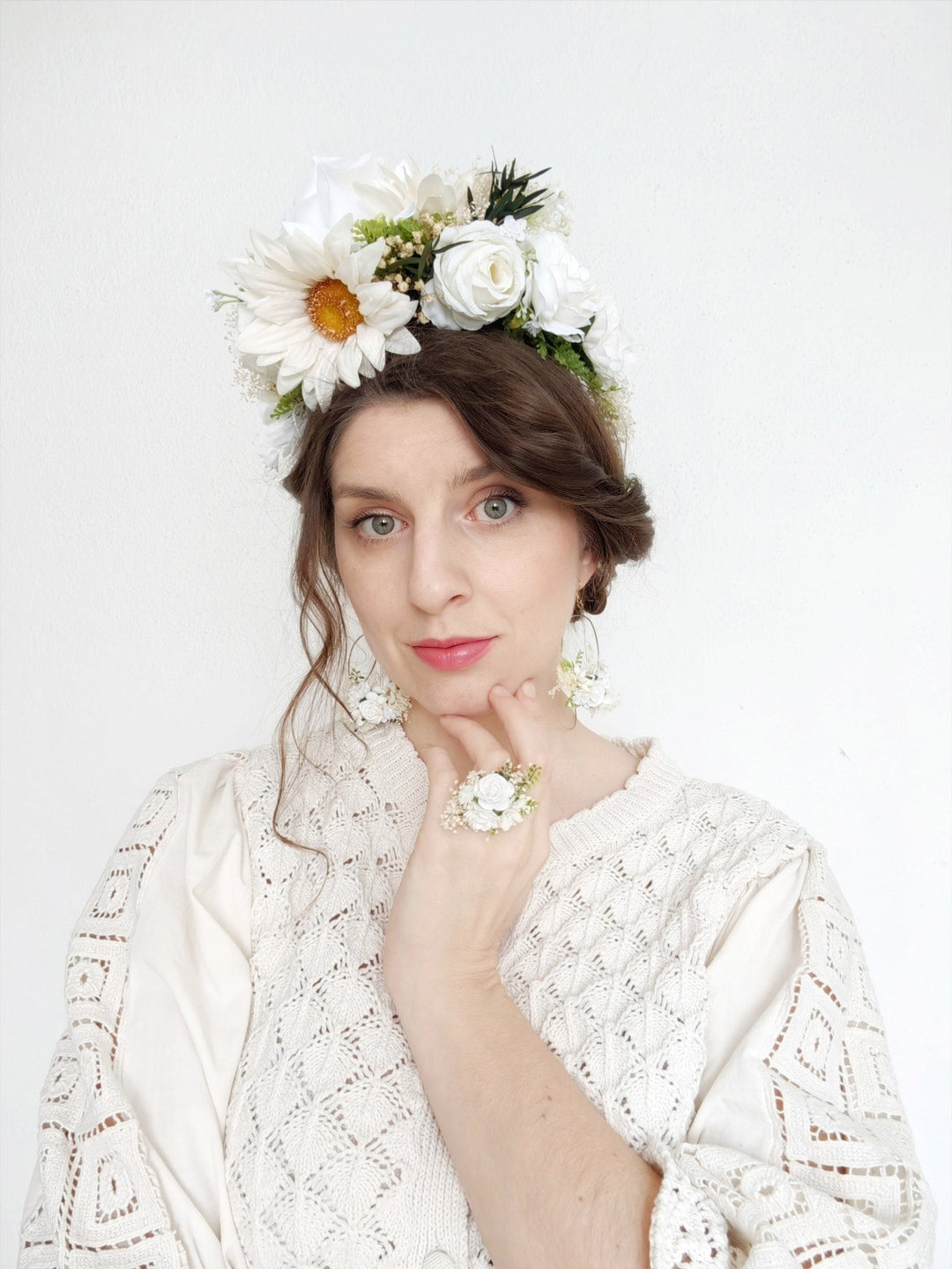 White Flower Circle Bridal Earrings: Wedding Jewelry – handmade floral hair accessory by magaela