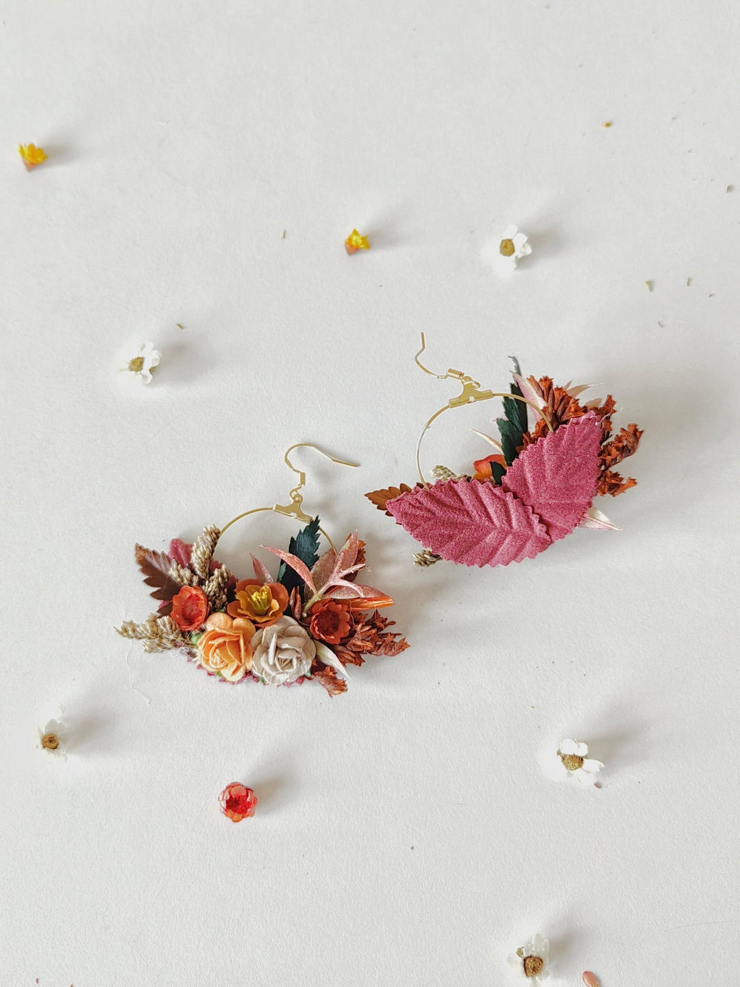 Terracotta Flower Circle Earrings: Autumn Wedding Jewelry – handmade floral hair accessory by magaela