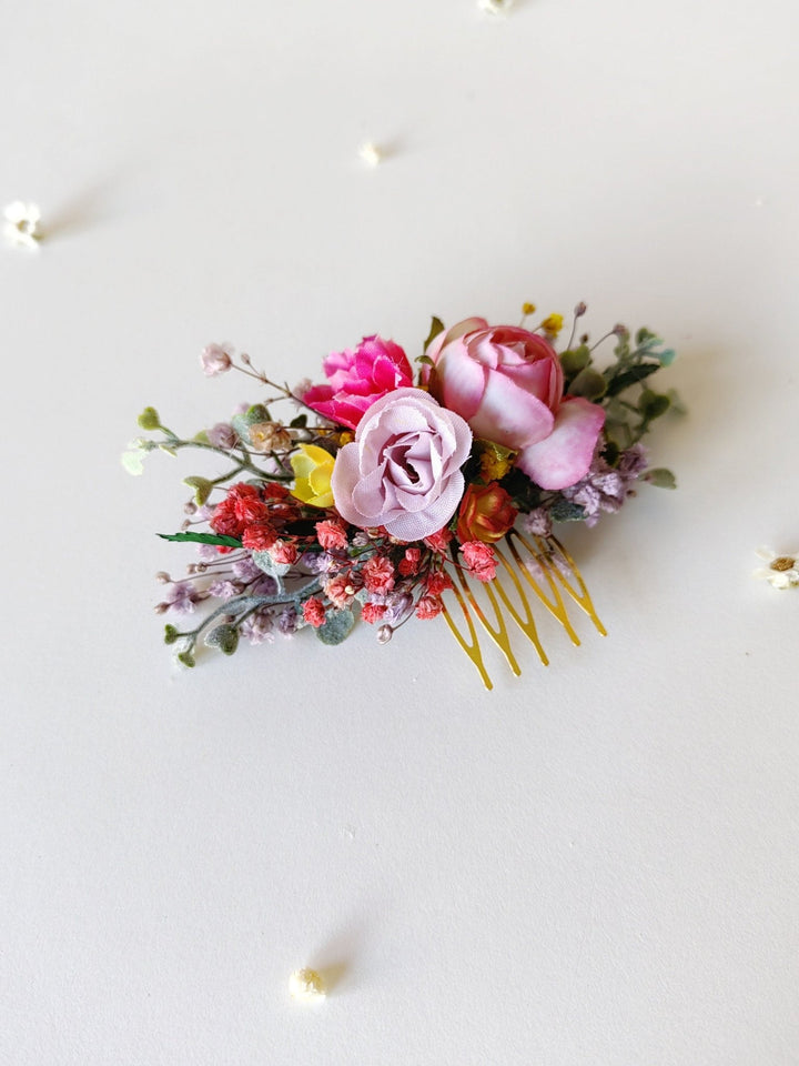 Colorful Floral Hair Comb: Boho Bridal Wedding Accessory – handmade floral hair accessory by magaela