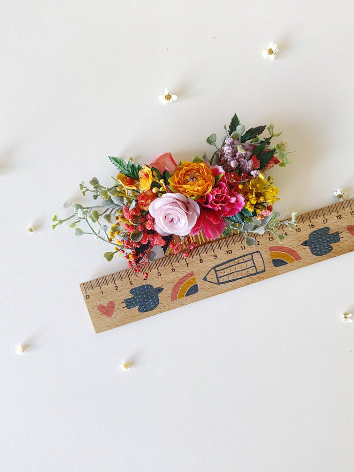 Colorful Floral Hair Comb: Boho Bridal Wedding Accessory – handmade floral hair accessory by magaela