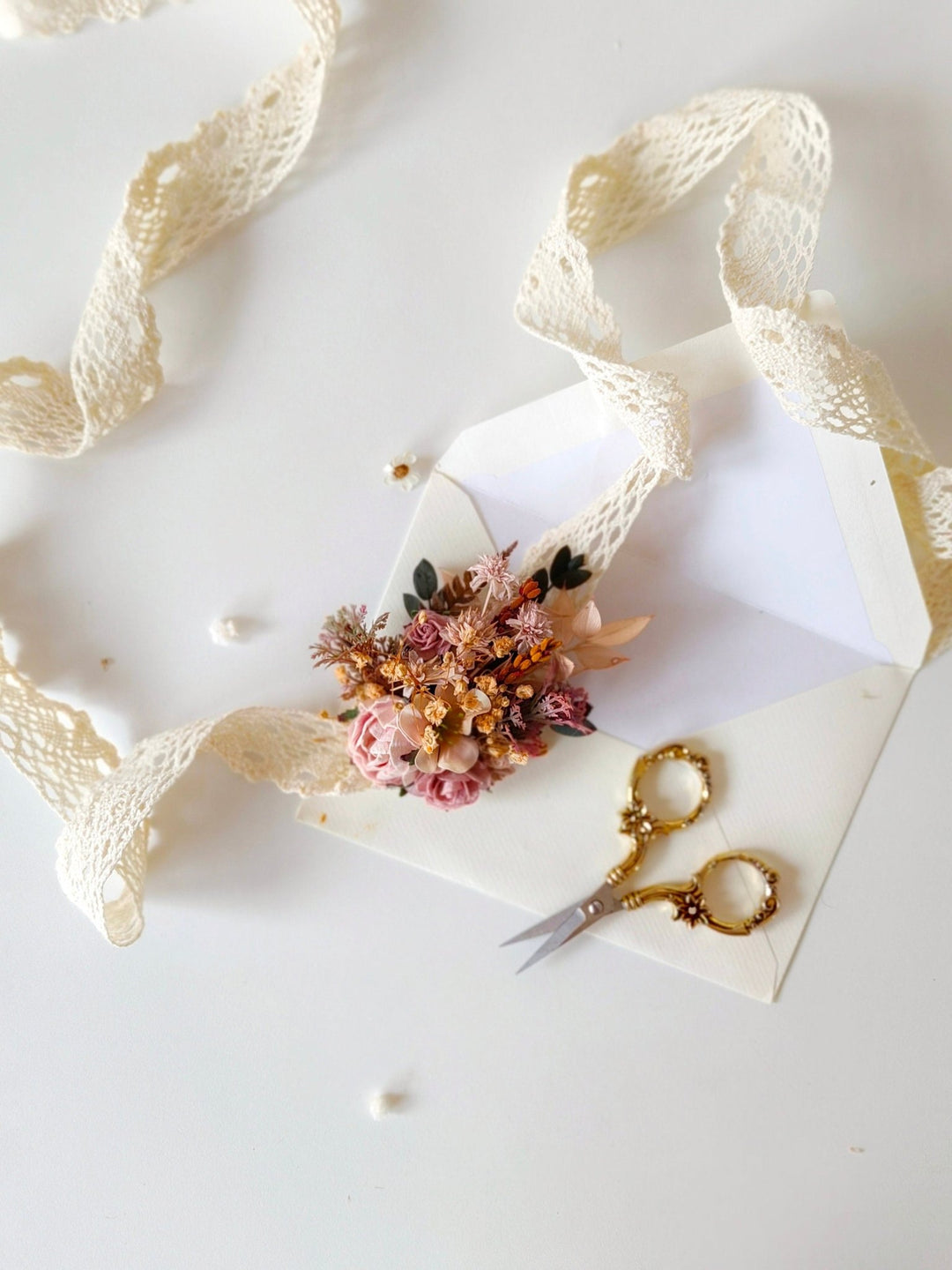 Blush Flower Bracelet: Romantic Wedding Wrist Corsage – handmade floral hair accessory by magaela