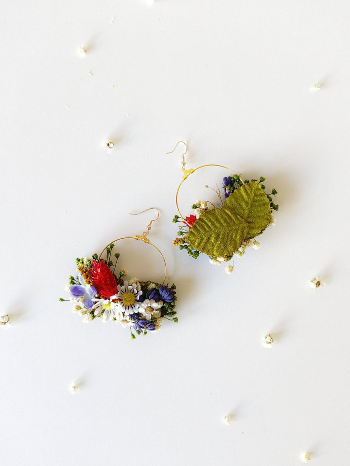Folk Meadow Flower Circle Earrings: Garden Wedding Jewelry – handmade floral hair accessory by magaela