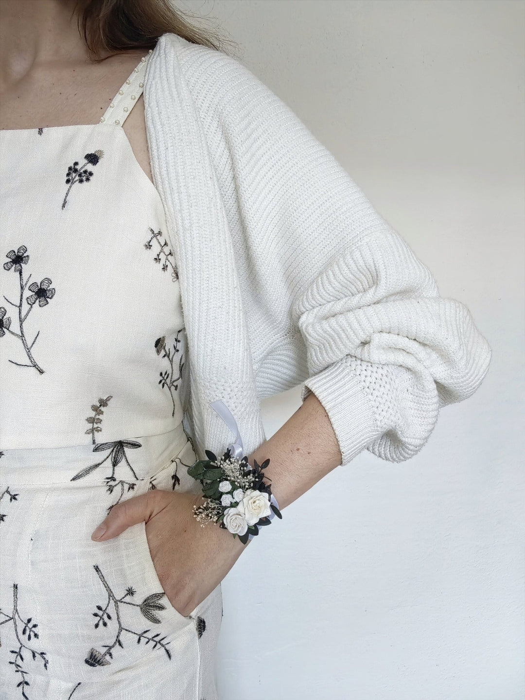 White Rose Eucalyptus Bracelet: Greenery Wedding Wrist Corsage – handmade floral hair accessory by magaela