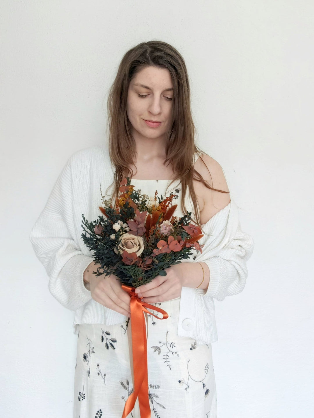 Terracotta Bridal Bouquet: Rustic Autumn Boho Wedding – handmade floral hair accessory by magaela