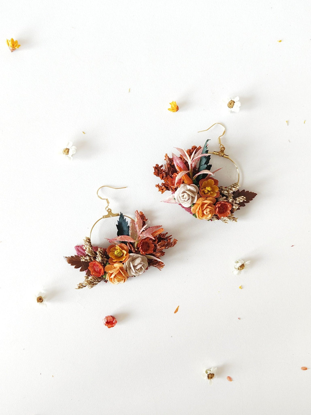 Terracotta Flower Circle Earrings: Autumn Wedding Jewelry – handmade floral hair accessory by magaela