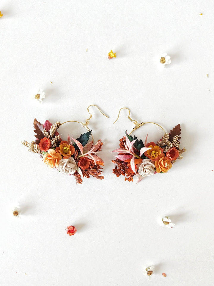 Terracotta Flower Circle Earrings: Autumn Wedding Jewelry – handmade floral hair accessory by magaela