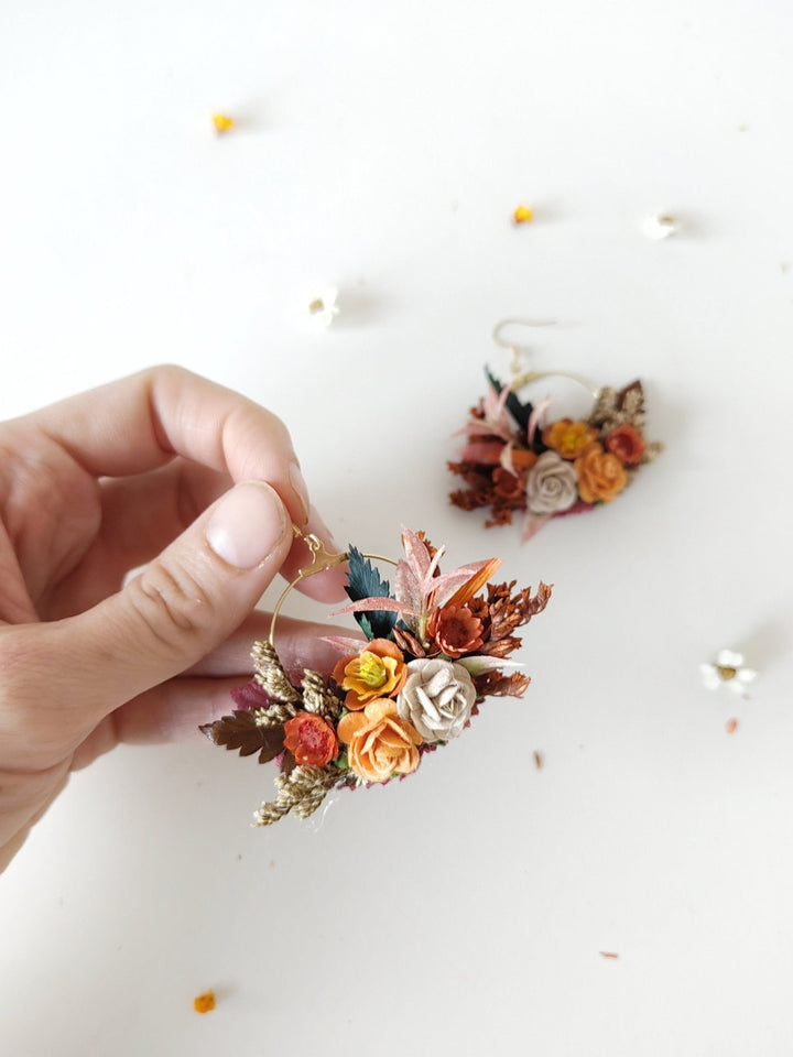 Terracotta Flower Circle Earrings: Autumn Wedding Jewelry – handmade floral hair accessory by magaela
