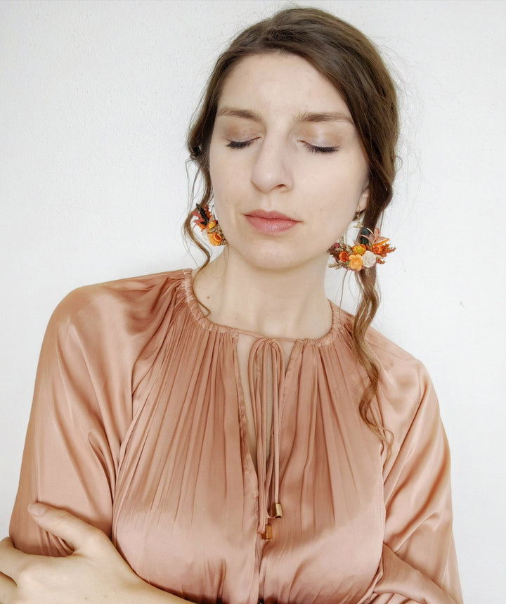 Terracotta Flower Circle Earrings: Autumn Wedding Jewelry – handmade floral hair accessory by magaela